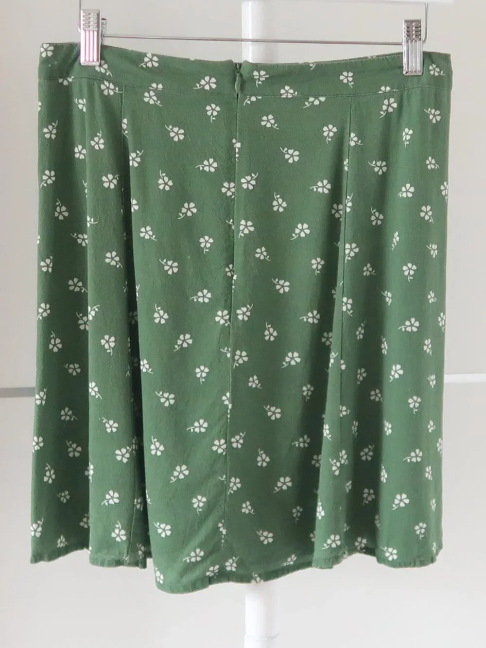Marine Layer Sage Green Floral Mini Skirt Flowy A-Line Lightweight Summer 8